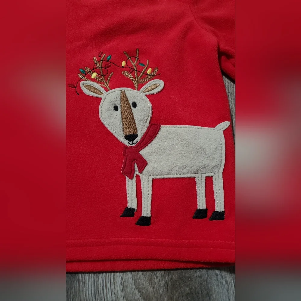 Carter's red fleece reindeer long sleeved shirt size 3t‎